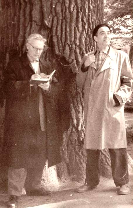 0Шолохов П.И. с другом детства Романовым А.П. Ленинград. 1962 г (1).jpg